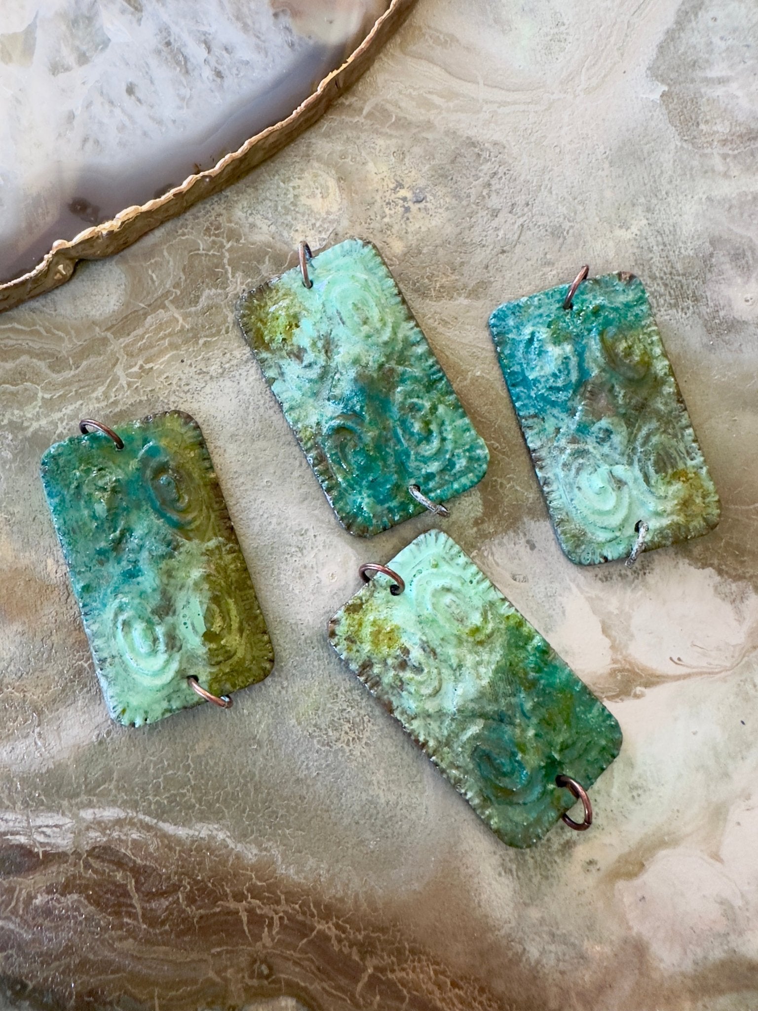 Hand Cold - Enameled Resin Deco Relic Pendant - Vintaj Idaho Design - 7/25/2025 - Vintaj Live Shop ID