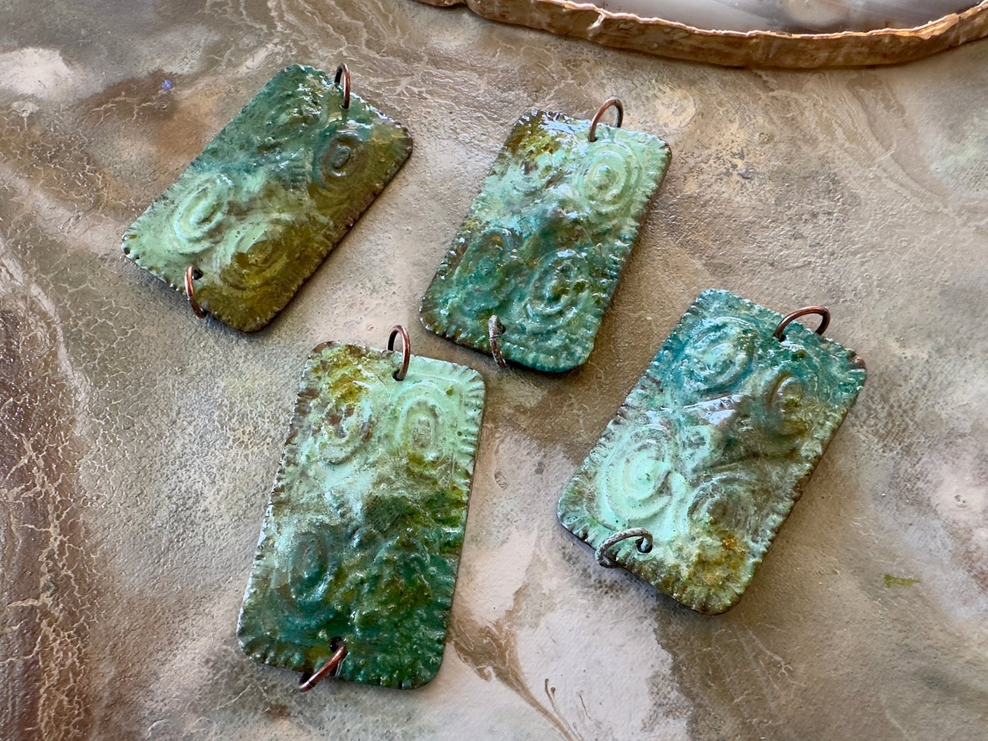 Hand Cold - Enameled Resin Deco Relic Pendant - Vintaj Idaho Design - 7/25/2025 - Vintaj Live Shop ID