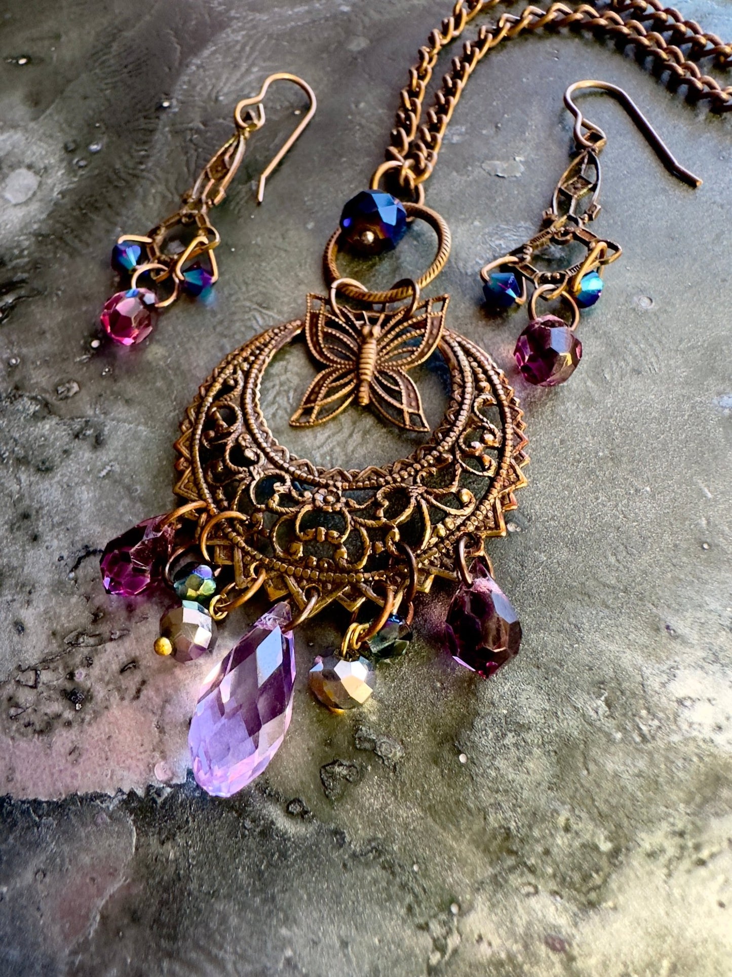 Isolyn Muse - Vintage Necklace & Earring Kit - Vintaj Idaho Design - 11/12/2025 - Vintaj Live Shop ID