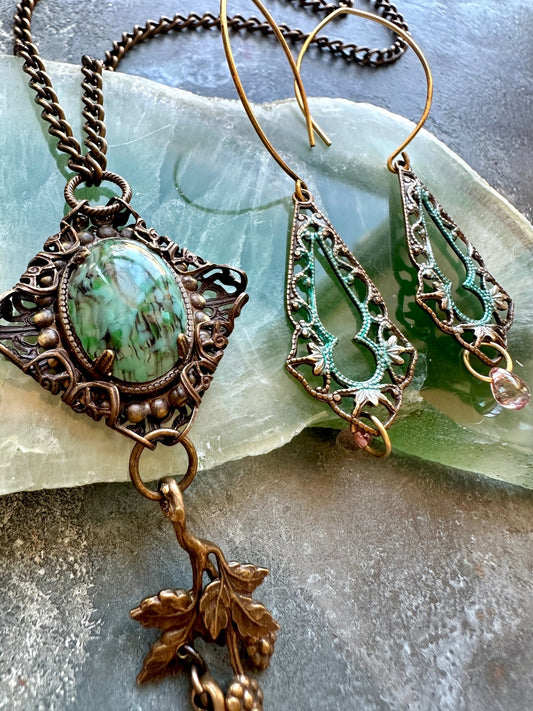 Lot 47 Renaissance Faire Live - Jewelry Trunk Sale - Vintaj Idaho Design - 9/19/25 - Vintaj Live Shop ID
