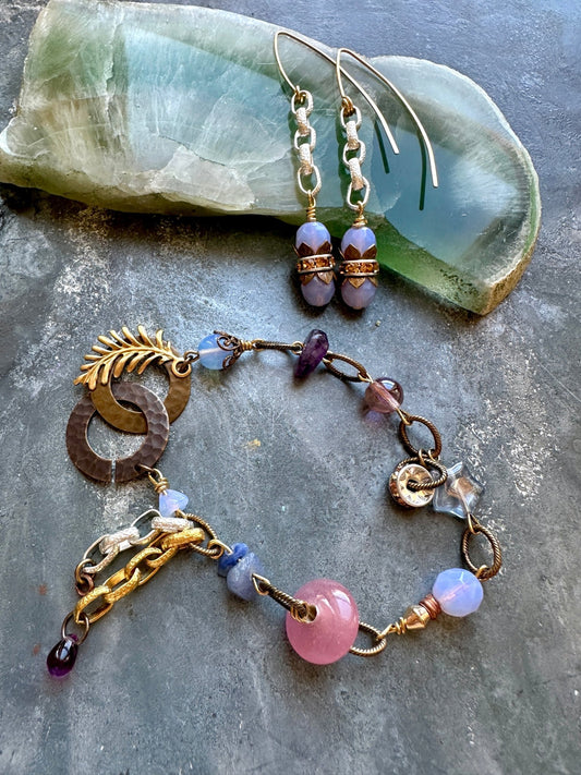 Lot 52 Renaissance Faire Live - Jewelry Trunk Sale - Vintaj Idaho Design - 9/19/25 - Vintaj Live Shop ID