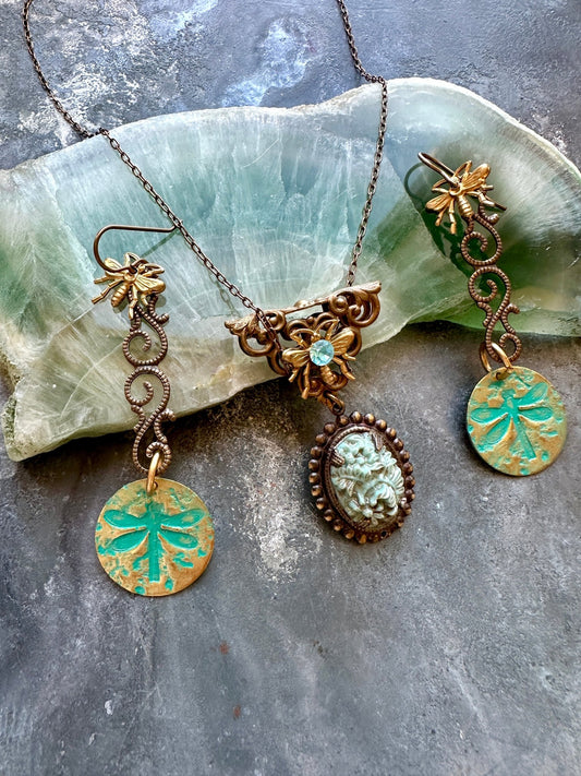 Lot 57 Renaissance Faire Live - Jewelry Trunk Sale - Vintaj Idaho Design - 9/19/25 - Vintaj Live Shop ID