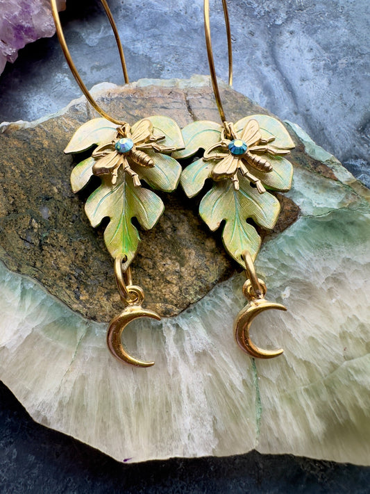 Moonlight Keeper - Earrings Kit - Vintaj Idaho Design - 8/6/2025 - Vintaj Live Shop ID