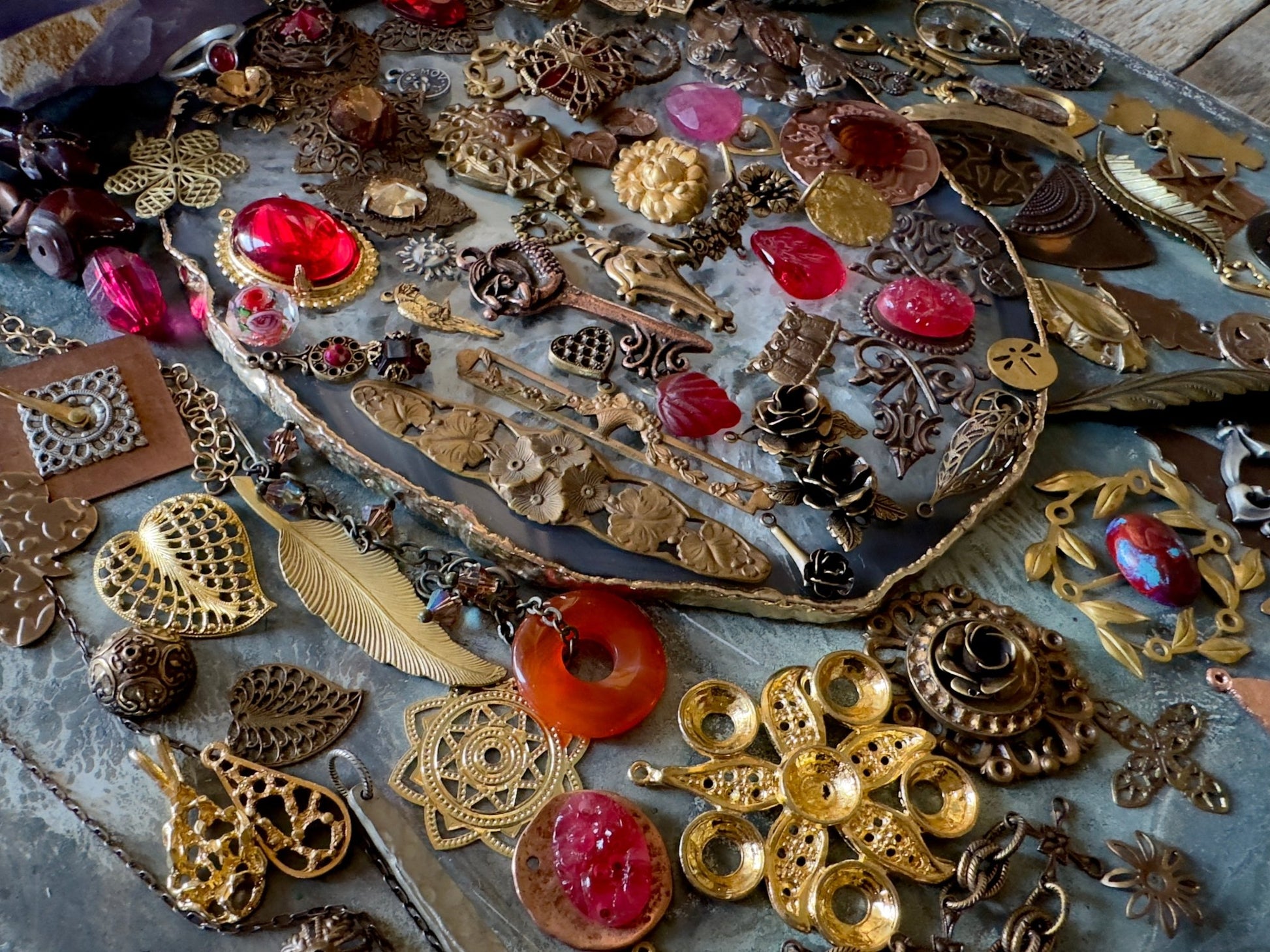 OAK Tuesday Drop! - One Of A Kind Curated Lot - Vintaj Idaho Design - 7/22/2025 - Vintaj Live Shop ID