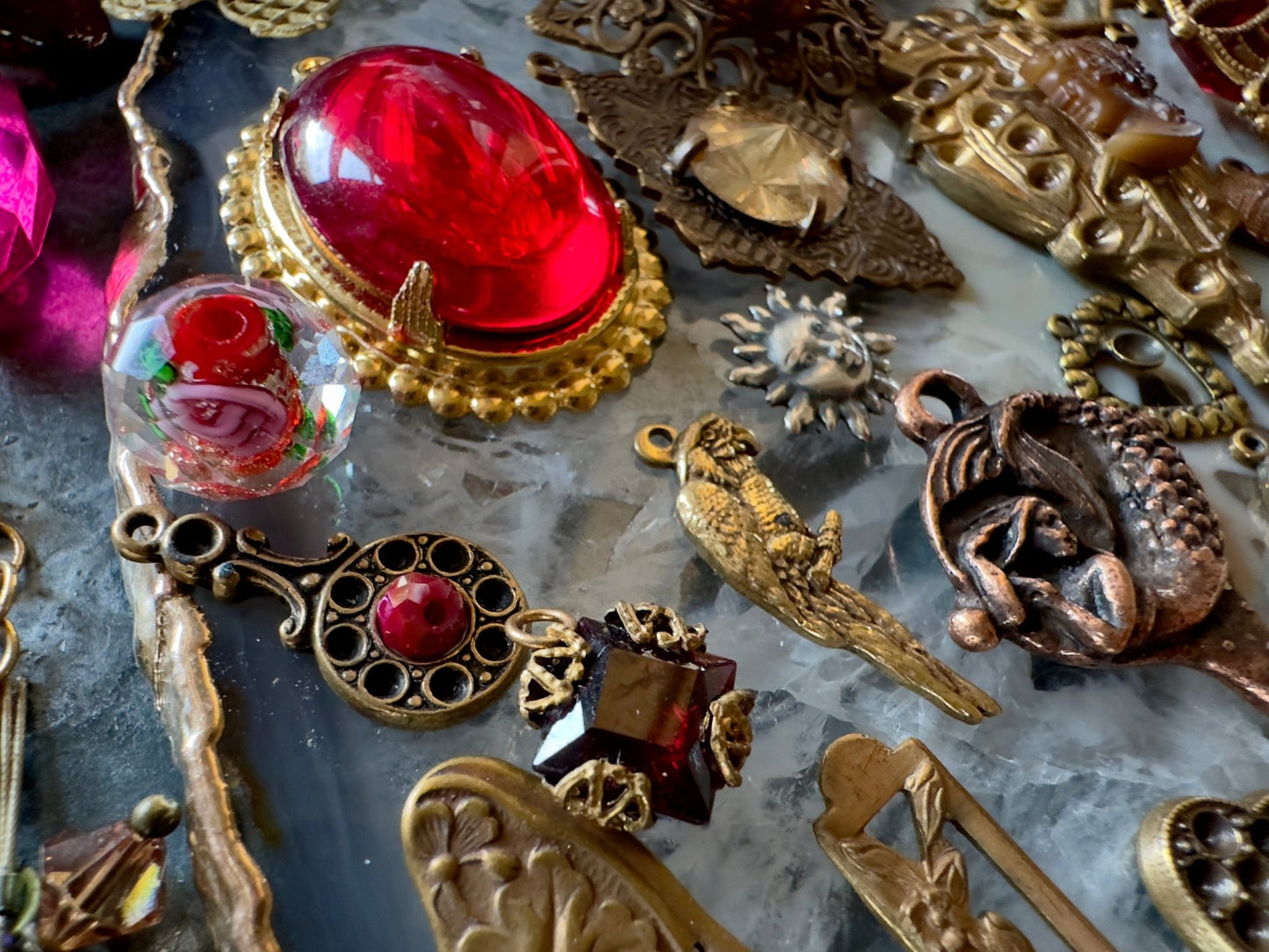 OAK Tuesday Drop! - One Of A Kind Curated Lot - Vintaj Idaho Design - 7/22/2025 - Vintaj Live Shop ID