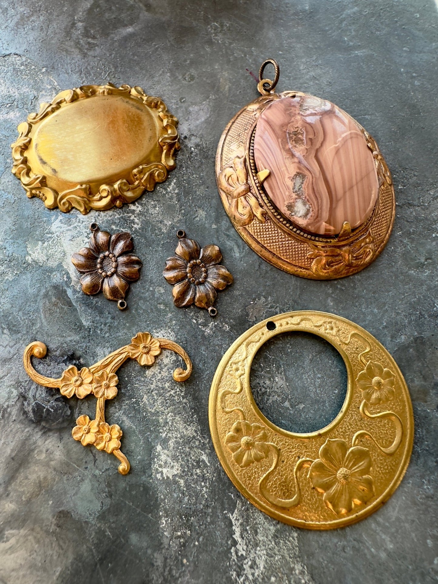 Rare Filigree LOT 40 - Vintage Vault - Vintaj Idaho Design - 9/1/2025 - Vintaj Live Shop ID