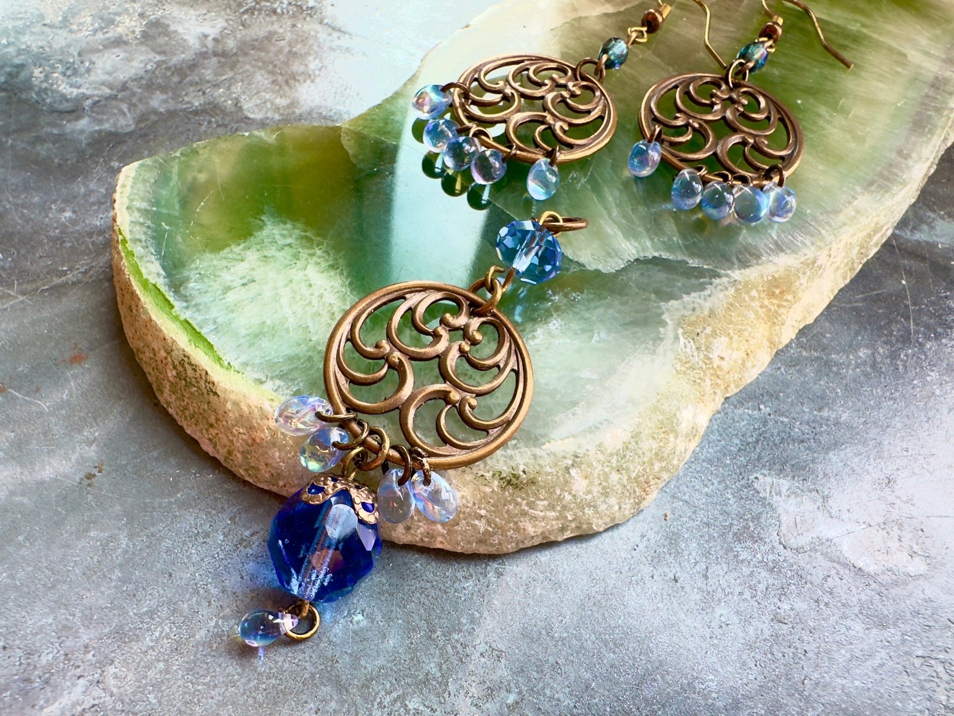 Sapphire Solstice - Pendant & Earring Kit - Vintaj Idaho Design - 10/1/2025 - Vintaj Live Shop ID
