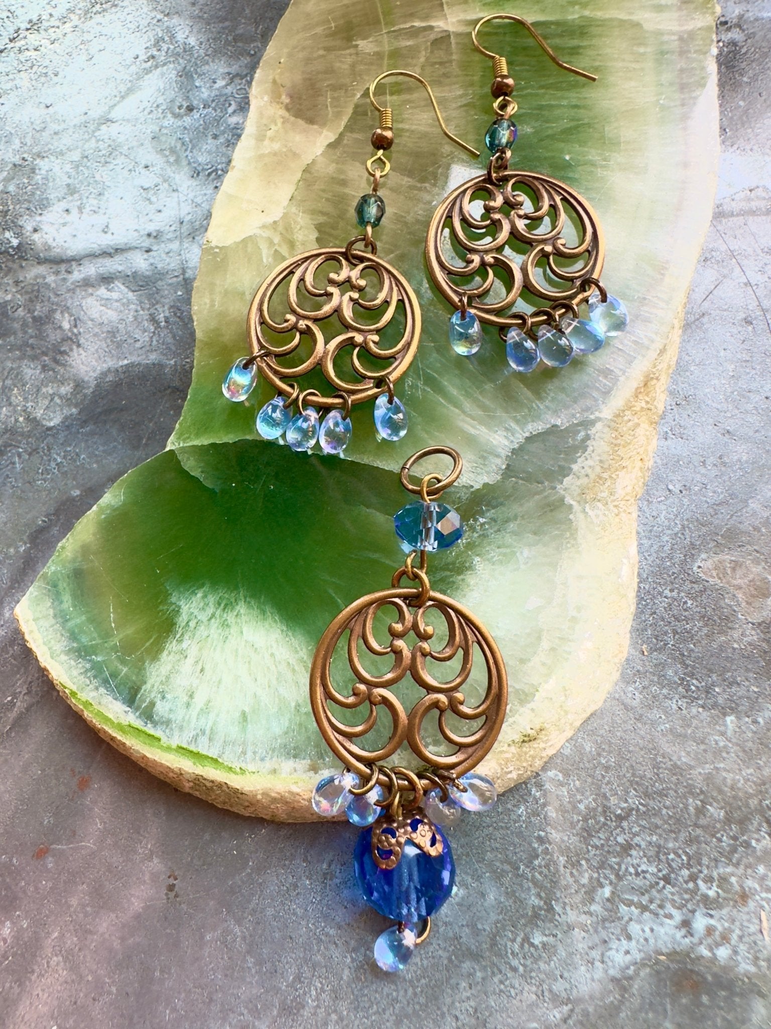 Sapphire Solstice - Pendant & Earring Kit - Vintaj Idaho Design - 10/1/2025 - Vintaj Live Shop ID