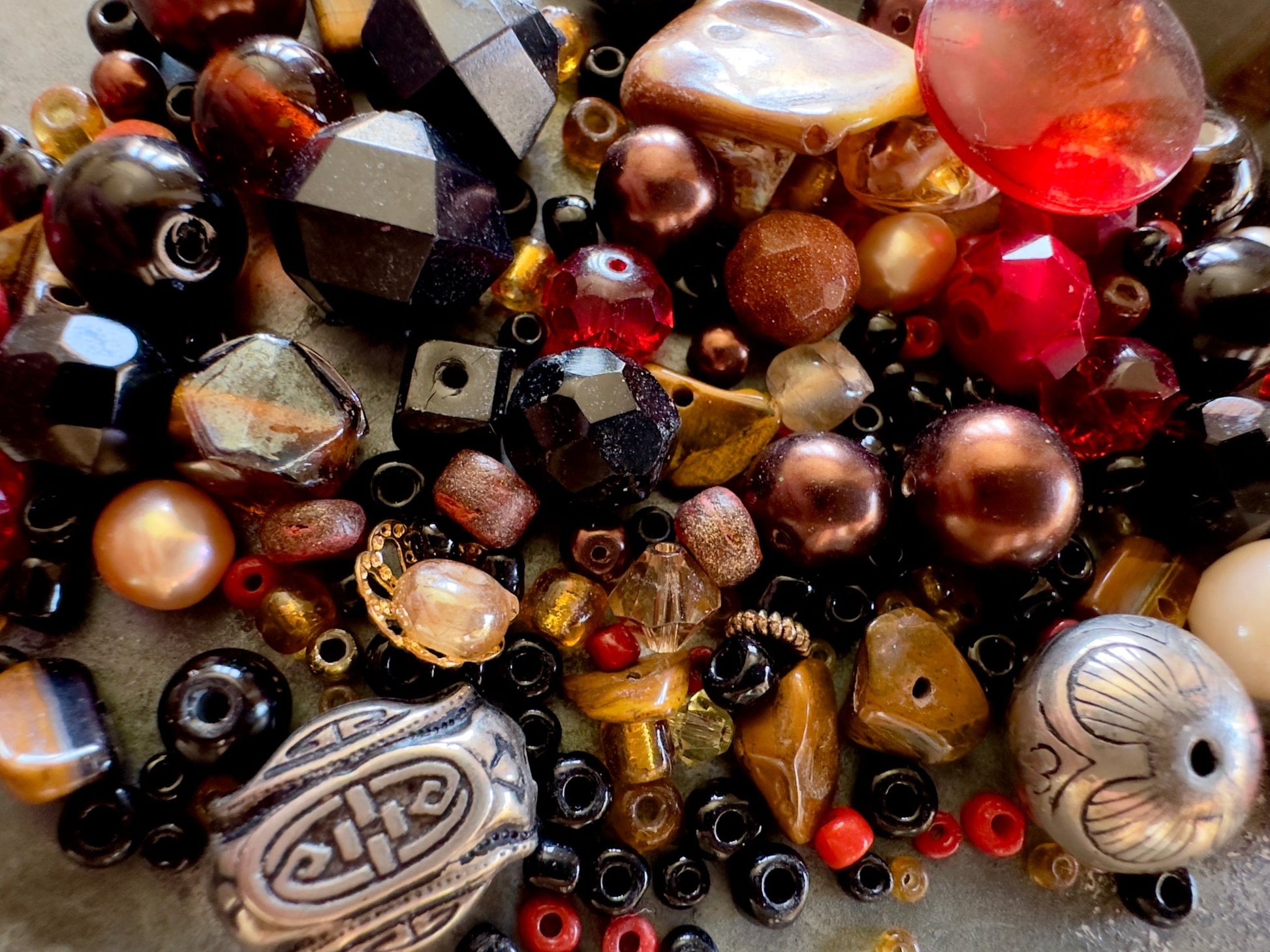Shadow Rouge Vintage Bead Mix - Idaho Vintaj Design - 7/30/2025 - Vintaj Live Shop ID