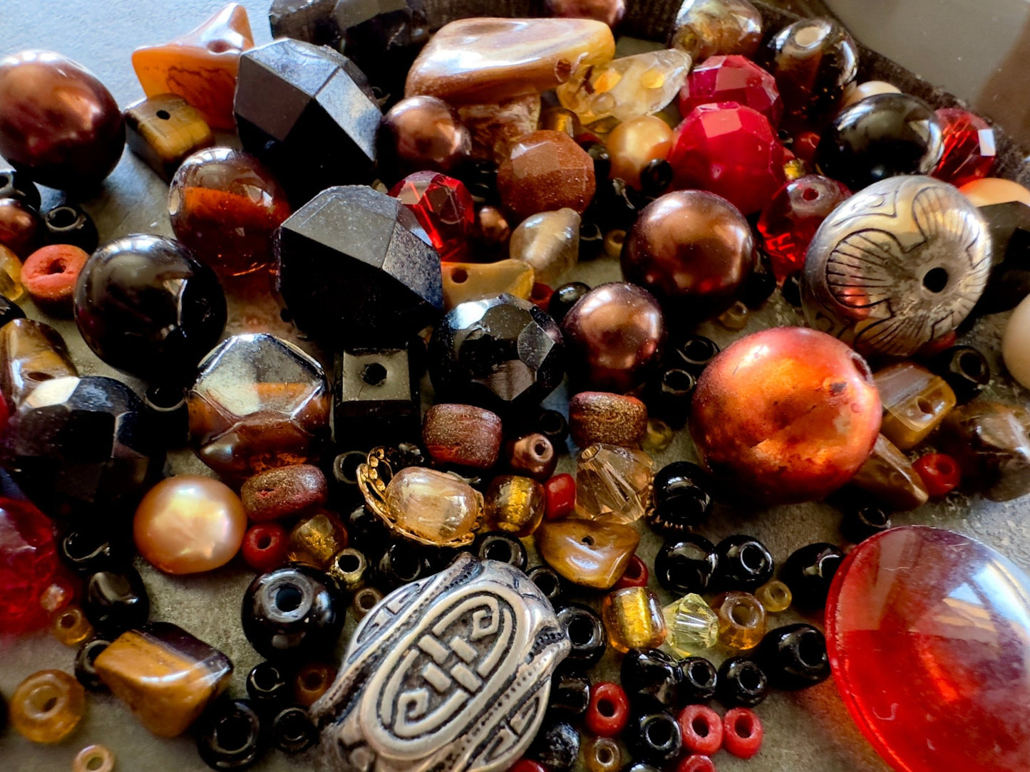 Shadow Rouge Vintage Bead Mix - Idaho Vintaj Design - 7/30/2025 - Vintaj Live Shop ID
