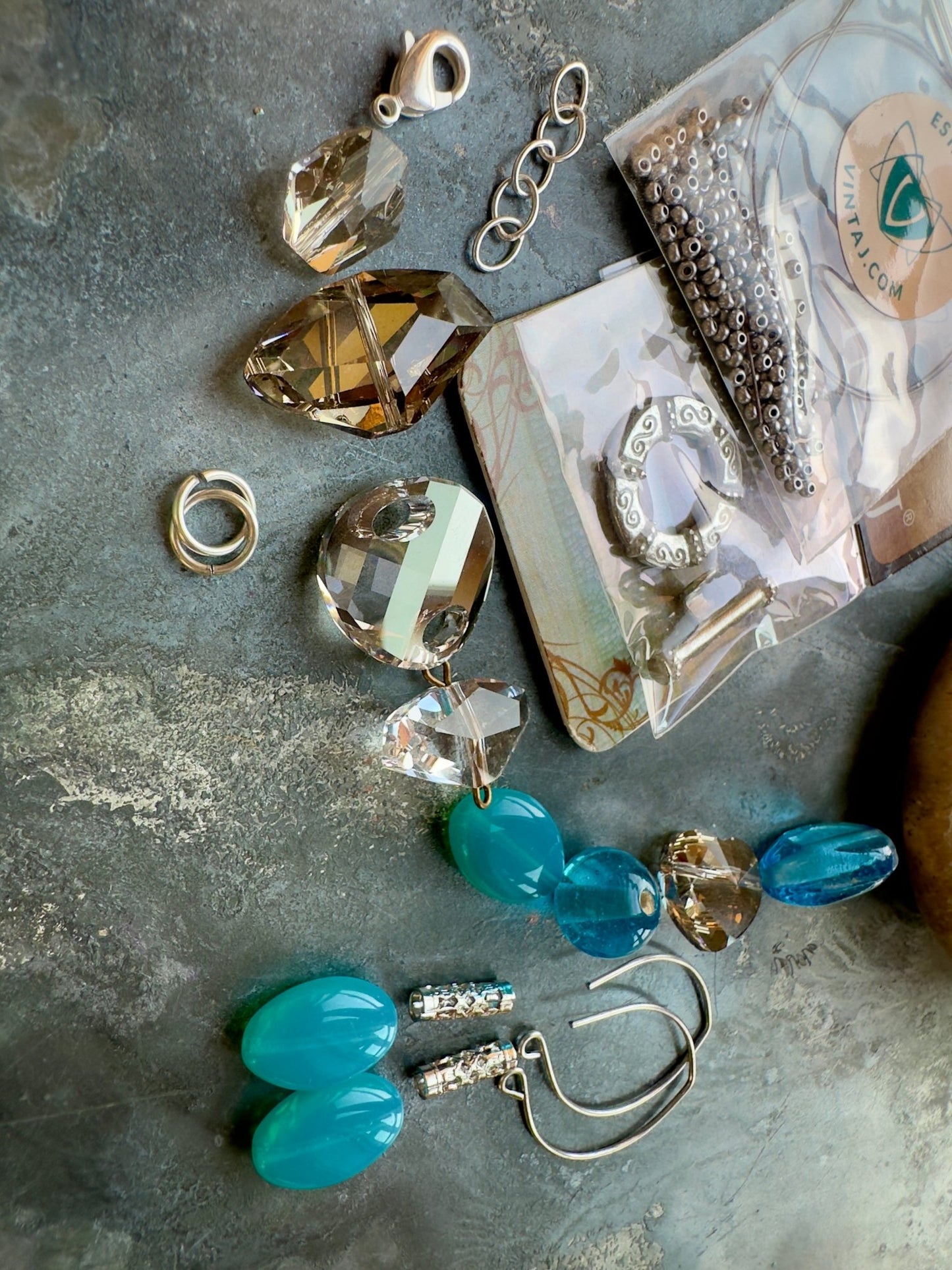 Shimmering Shores - Bracelet Earrings Kit - Vintaj Idaho Design - 9/8/2025 - Vintaj Live Shop ID