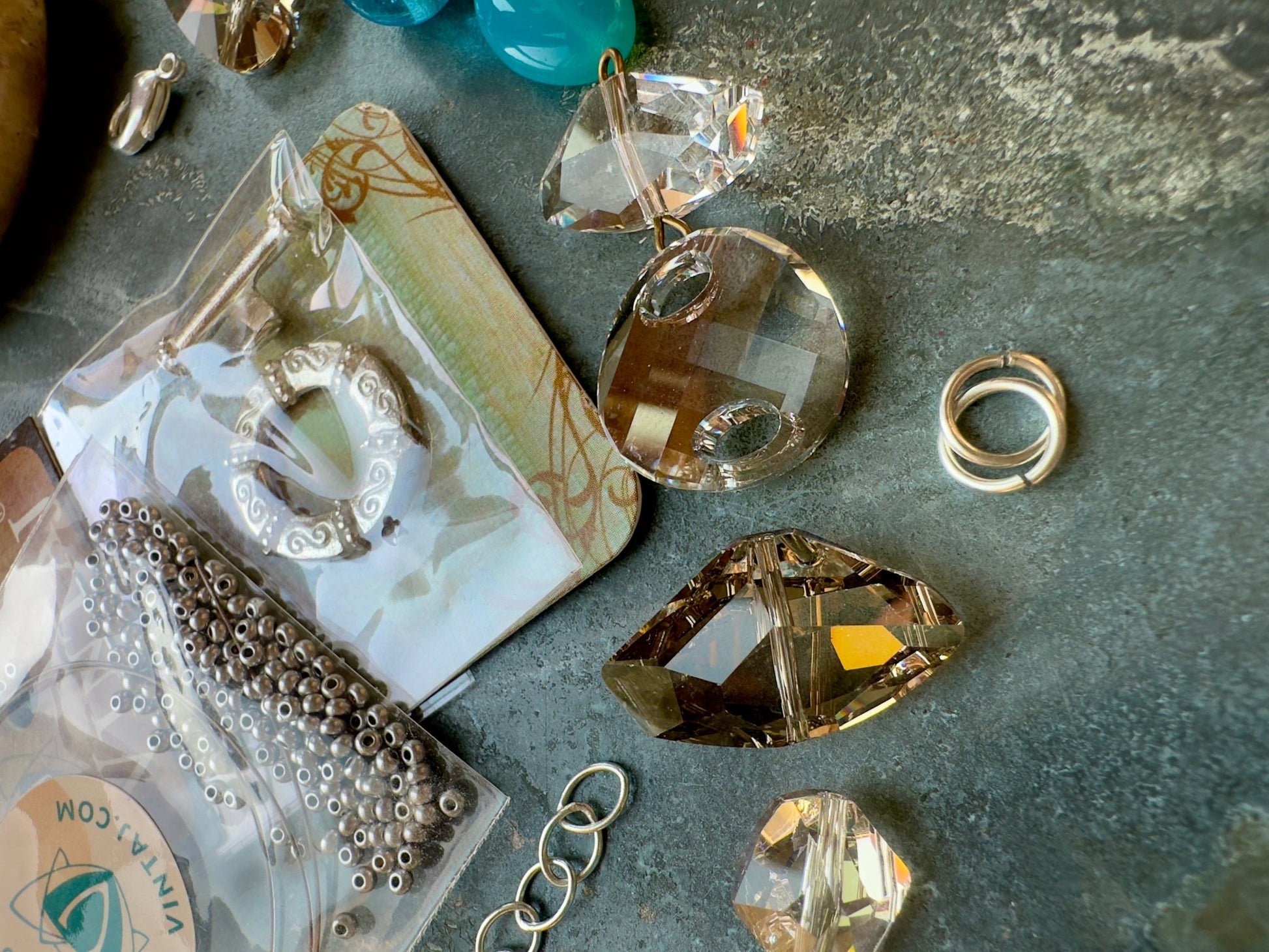 Shimmering Shores - Bracelet Earrings Kit - Vintaj Idaho Design - 9/8/2025 - Vintaj Live Shop ID