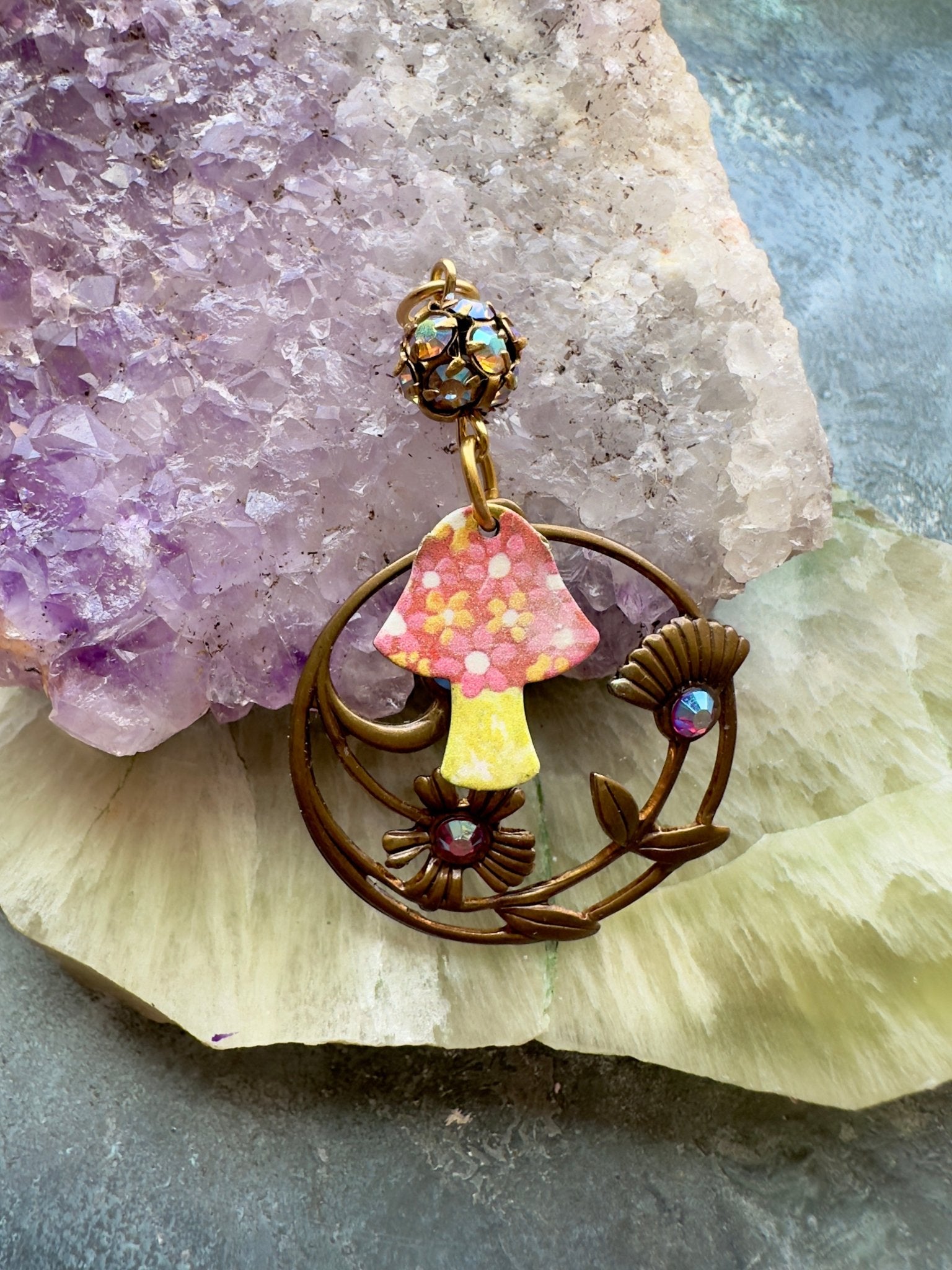 Shroom Shine JAFF Pendant Kit - Vintaj Idaho Design - 8/6/2025 - Vintaj Live Shop ID