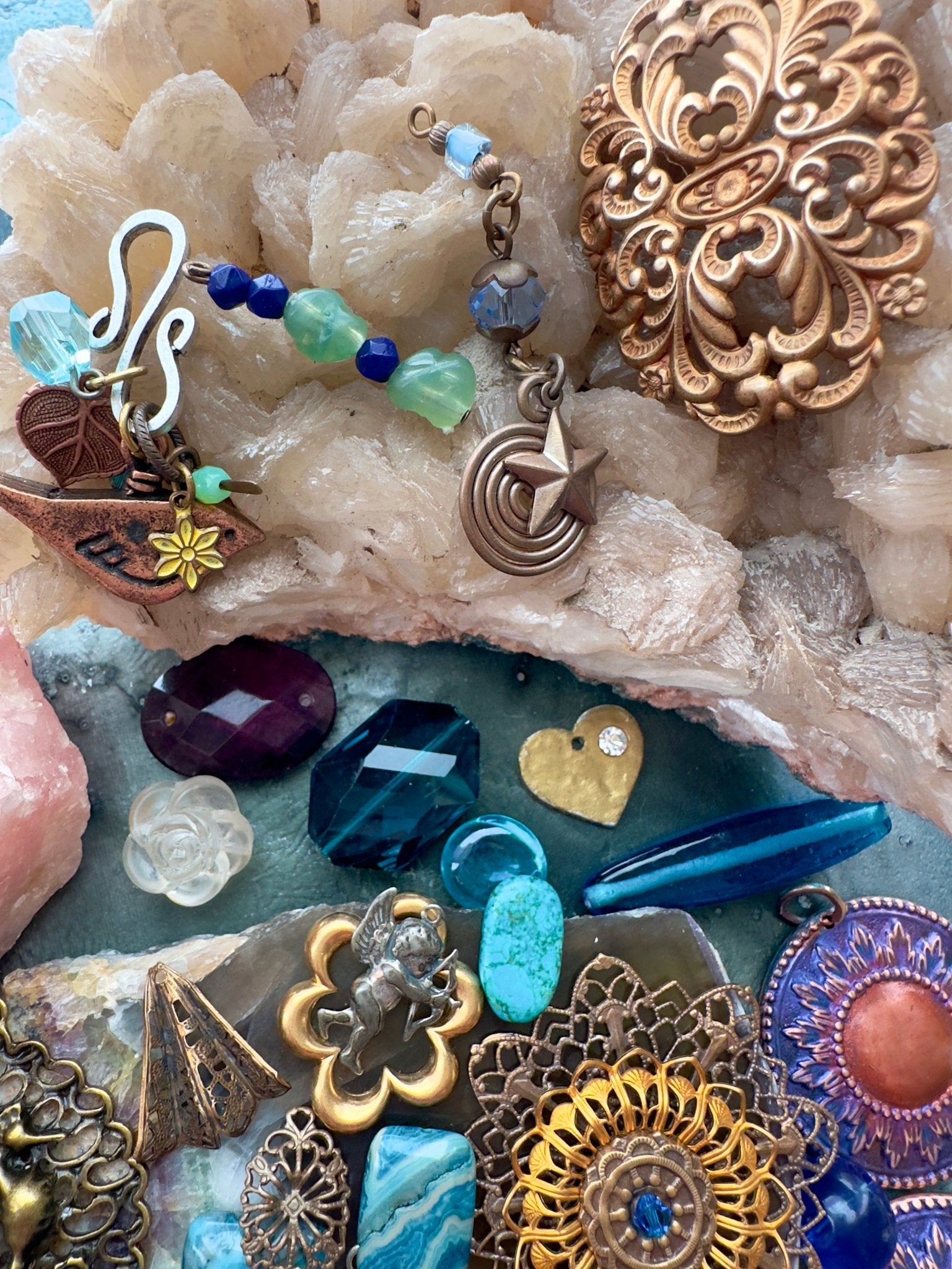 Sunday MEGA OAK Drop! - One Of A Kind Curated Lot - Vintaj Idaho Design - 11/9/25 - Vintaj Live Shop ID