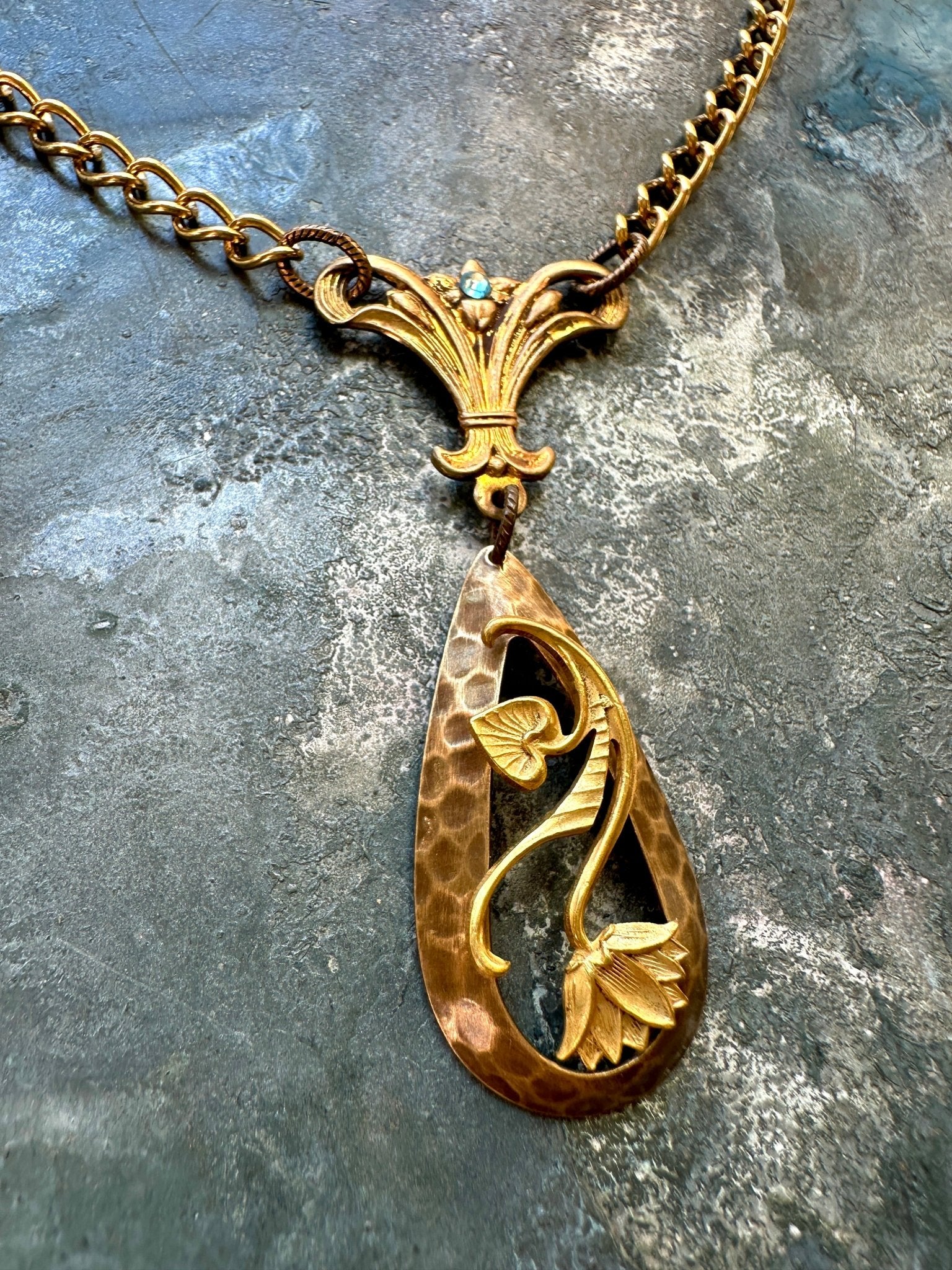 Valiant Vines - Handmade Finished Necklace - Vintaj Idaho Design - 9/16/2025 - Vintaj Live Shop ID