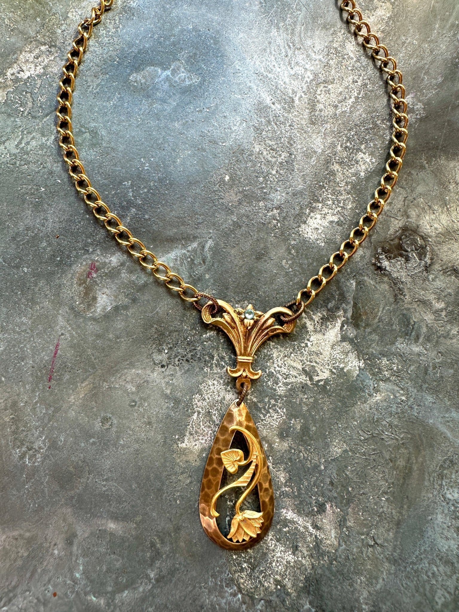 Valiant Vines - Handmade Finished Necklace - Vintaj Idaho Design - 9/16/2025 - Vintaj Live Shop ID