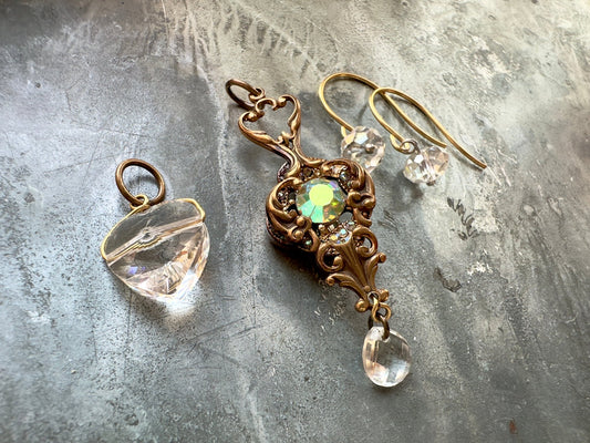 Victorian Romance - 2 Vintage Pendants & Earring Kit - Vintaj Idaho Design - 9/12/2025 - Vintaj Live Shop ID