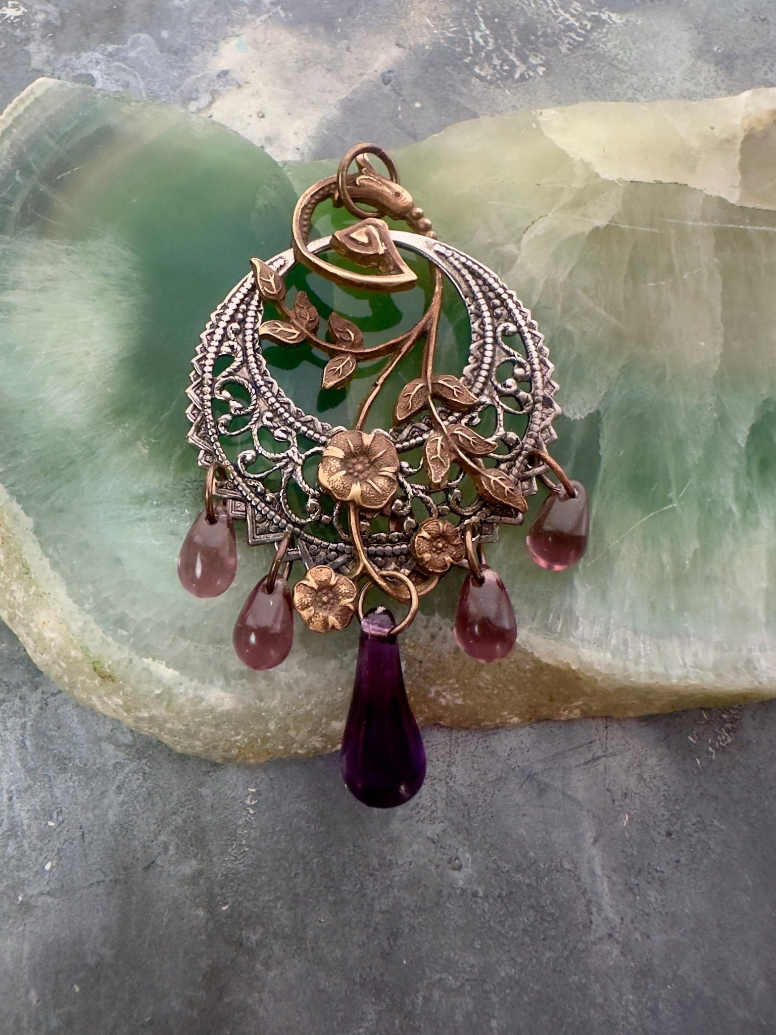 Vinery Trellis - Vintage Pendant Kit - Vintaj Idaho Design - 10/8/2025 - Vintaj Live Shop ID
