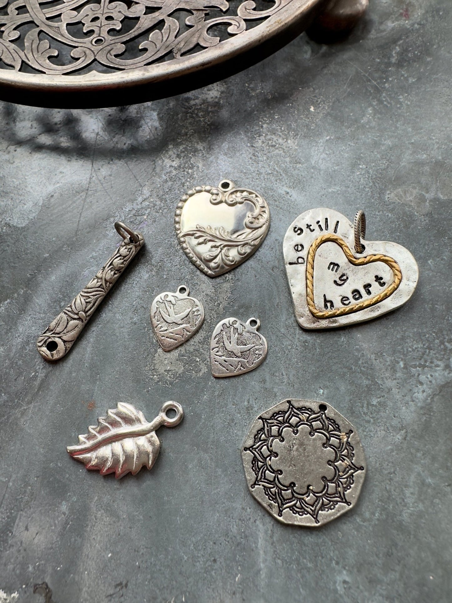 Wendy's Charm Mix - Pendant Inspo Pack - Vintaj Idaho Design - 8/28/2025 - Vintaj Live Shop ID