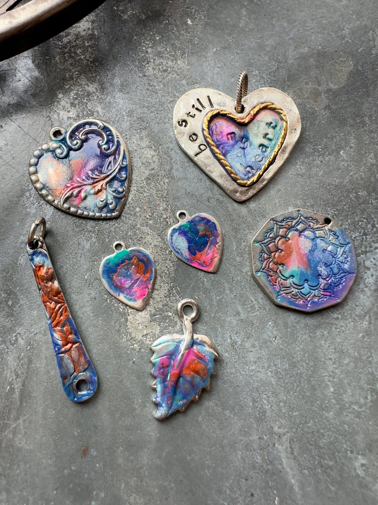 Wendy's Charm Mix - Pendant Inspo Pack - Vintaj Idaho Design - 8/28/2025 - Vintaj Live Shop ID