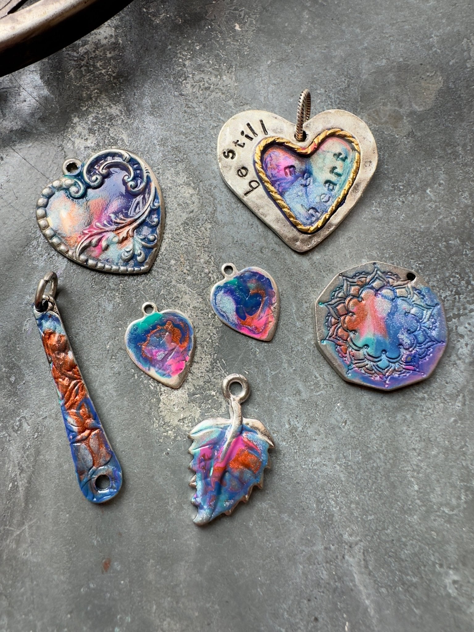 Wendy's Charm Mix - Pendant Inspo Pack - Vintaj Idaho Design - 8/28/2025 - Vintaj Live Shop ID