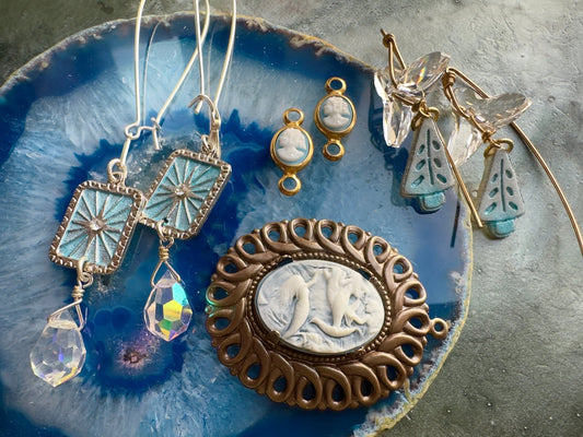 Winter Dreamland - Earrings Bracelet Inspo Pack - Vintaj Idaho - 12/17/2025 - Vintaj Live Shop ID